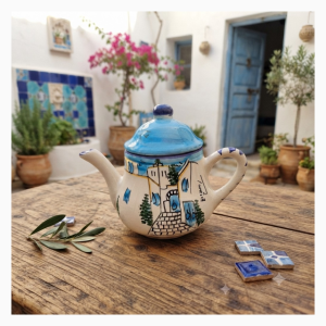 Théière artisanale motif village bleu marine – Taille M